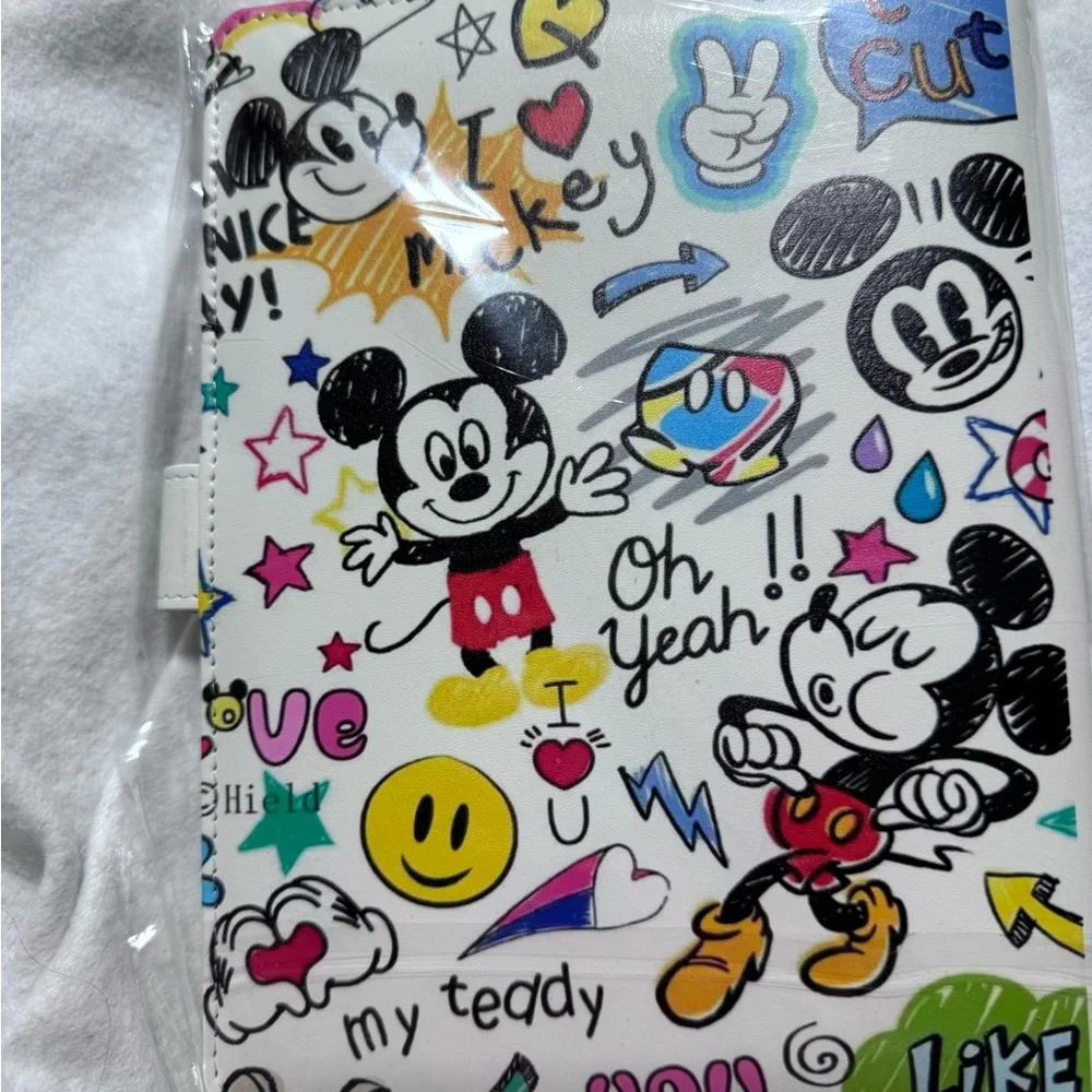 Disney Colorful Mickey Mouse Binder